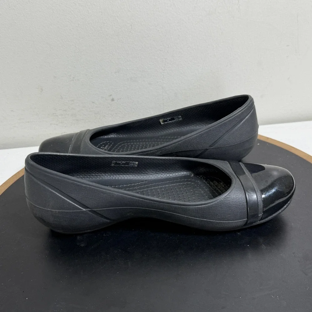 Crocs Cap Toe Ballet‎ Flats Women US 6 Black Slip On Comfort Shoes Casual